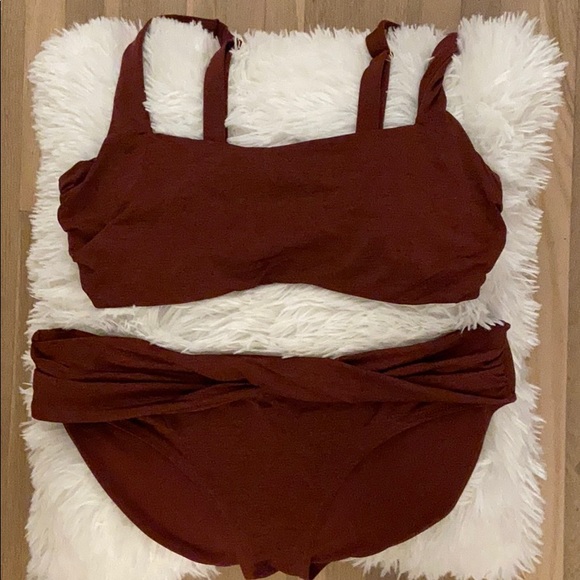Athleta Other - Burgundy Athleta bikini set